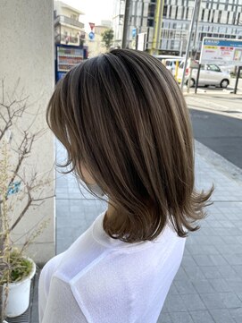 ロダット 横浜(LODAT by little) シャドウルーツ【LODAT横浜】