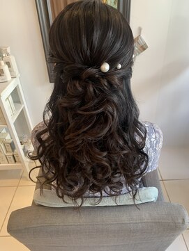 フェリーチェ(Felice) 大人かわいい ハーフアップ 結婚式 花嫁 ウェディング