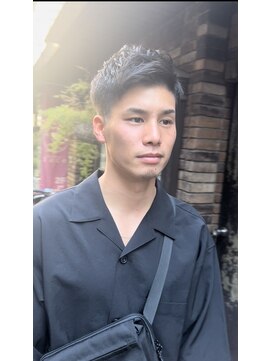 ウィーク 梅田(UiiC) アップバングショート▲黒髪刈り上げ短髪【 uiic 中沢恵理】