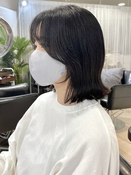 ラブクロムトーキョー オモテサンドウ(LOVECHROME OMOTESANDO) 黒髪☆大人かわいい美髪外ハネボブ