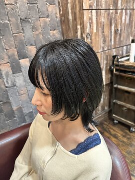 ヘアー クリエイト カルバリ(HAIR CREATE Calbari) ブルーブラック×クラゲウルフ