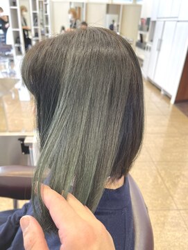 レッド(ReD) オリーブカラー　マットカラー　カーキカラー