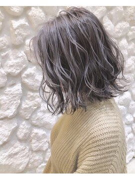 モアナ バイ ヘッドライト大宮店(Moana by HEADLIGHT) M oana【大宮】#ハイライト#グレージュ＃デジタルパーマ