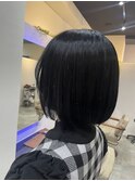ブルーブラック　ぷつっとボブ