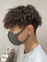 キングオブヘアバイノイズアンドフィフス 京都駅前店(KING of hair by NOISM&fifth)&nbsp;ツイストスパイラルパーマ波巻きスパイラルパーマツーブロック