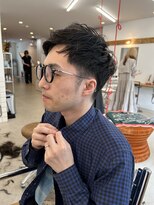 カルテ(QUARTE)&nbsp;アップバング　メンズカット　刈り上げグラデーション