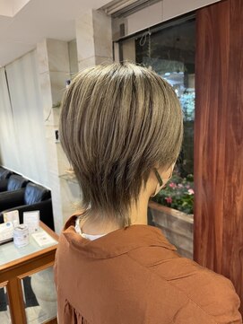 ファーレンピュアスウィート(fahren-pure-suite) ショートウルフ/レイヤースタイル/沼畑夢希