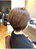 インナーカラーショートカットシュートボブハイライトメッシュ