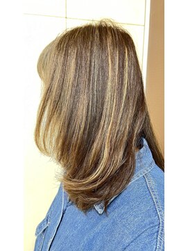 ヘアコミュニケーション アミティ 陽南店 ロング