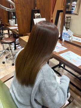 ピンキーウエスト 福島*ブリーチなしダブルカラー白髪ぼかし*小顔カット縮毛矯正