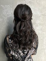 kotona【コトナ】&nbsp;ハーフアップヘアアレンジハーフアップヘアセット結婚式ゲスト