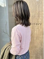 ニコリヘアワークス(nicori hair works)&nbsp;ミディアム×ハイライト×外ハネ