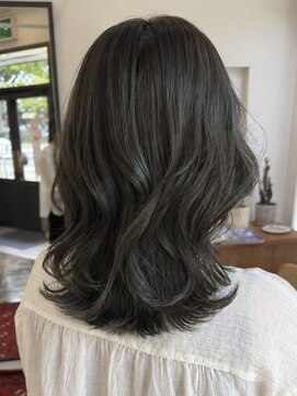 ヘアーアイスカルテット(HAIR ICI QUARTET) 大人可愛いミントカラー×レイヤーカット/透明感◎