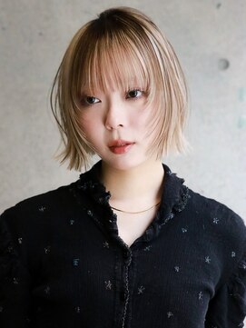 キャロルガーデンズ ボコカ 表参道(Carroll Gardens bococa) デザインカラー 三毛猫カラーくびれレイヤーショート【azu指名】