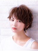 イメチェンフォギーベージュ耳かけ毛先パーマ厚めバング
