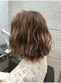 愛され波巻きヘアー
