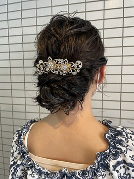 ヘアアンドスペース ベロン(hair&space velon) アップヘア
