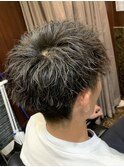 ピンツイストパーマスタイル