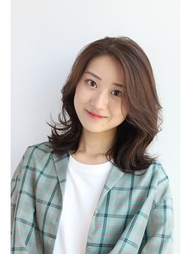 エクリ 麻布十番(equri) くびれセミディ