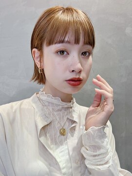 トルネード(TORNADO) 大人ショートボブ ミニボブ 前髪あり 切りっぱなし外ハネ　A816