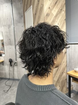 ビカムメンズヘアー 栄店(become men's hair) 【波巻きパーマ×ミディアムウルフ】名古屋栄メンズヘアカット