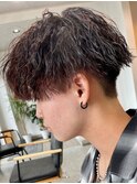 波巻きパーマメンズパーマメンズヘアツーブロックツイストパーマ