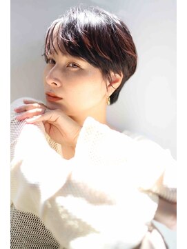 コエバイロゼオ(coe by Roseo) マッシュショート×ニュアンスカラー2