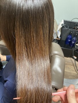 ユーリカ リチェルコ 四天王寺前夕陽ケ丘店 髪質改善/酸性ストレート