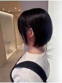 ショートボブ×インナーカラー