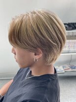 デュー 栄(DEW)&nbsp;【DEW】ミルクティーカラー/センターパート/ブリーチ/ハイトーン