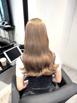 シピレアノバイブレス(shipi. le'ano by brace) ミルクティーベージュ/ブリーチ/ダブルカラー/学割U24/カット