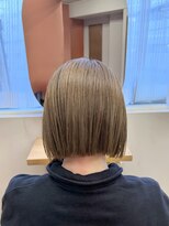 ノーム(norm)&nbsp;「赤みを抑えた透明感ベージュボブ♪