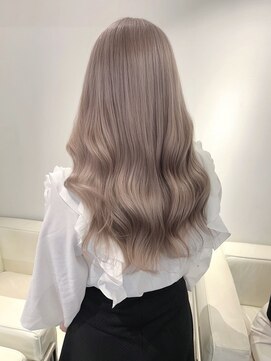 melt.tokyo【メルトトウキョウ】【4月中旬NEW OPEN(予定)】 インナーカラー/トリートメント/デザインカラー/ペールピンク