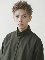 キビト(kibito) 20代30代新宿市ヶ谷曙橋ハイトーン金髪スパイキーショート