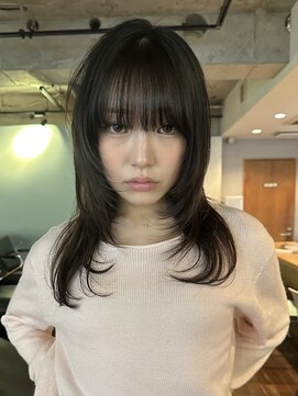 ノラジャーニー(NORA Journey) 【蔵人】レイヤーカットハッシュカットミディアムレイヤー