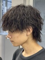 オーバル ジングウマエ(OVARL jingumae) 縦落ちパーマツイストスパイラルシャドウパーマ