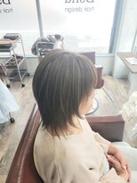 ビサンド(Bsnd) ナチュラル外ハネショートスタイル