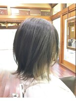 美容サニー&nbsp;切りっぱなしハイライト