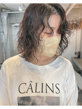 エンシー(ENCI) ボブ/スパイラルパーマ