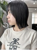 ぱっつん前髪×外ハネ切りっぱなしボブ　表参道美容院