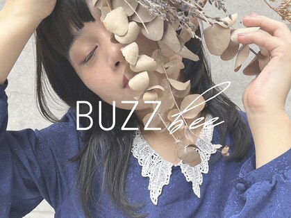 バズ ビー(BUZZ Bee)の写真