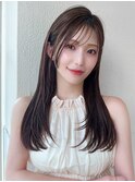 後れ毛が可愛い顔周りレイヤーハイレイヤーロング