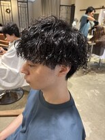 リリー(Lily) 波巻きパーマ