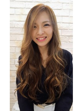 アミナ(AmiNA) ☆小顔なみなみウェーブ☆