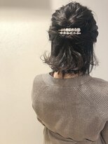 シー 柏(sii.)&nbsp;【sii.柏】ハーフアップのルーズ編み込み