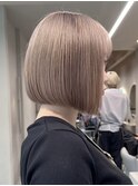 ミルクティーベージュダブルカラーインナーカラーショートボブ