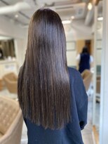 フツーロ 栄(FUTURO) プルエクステ