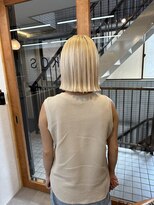 コス(KOS)&nbsp;【KOS 立川】外ハネボブ×ハイトーンベージュ