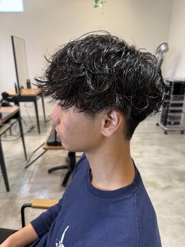 グランデュール 浜松小豆餅店(GRANDEUR) シャドウパーマ