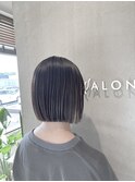 切りっぱなしミディアムボブ